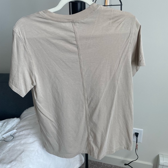 Lululemon All Yours Tee - Picture 4 of 4